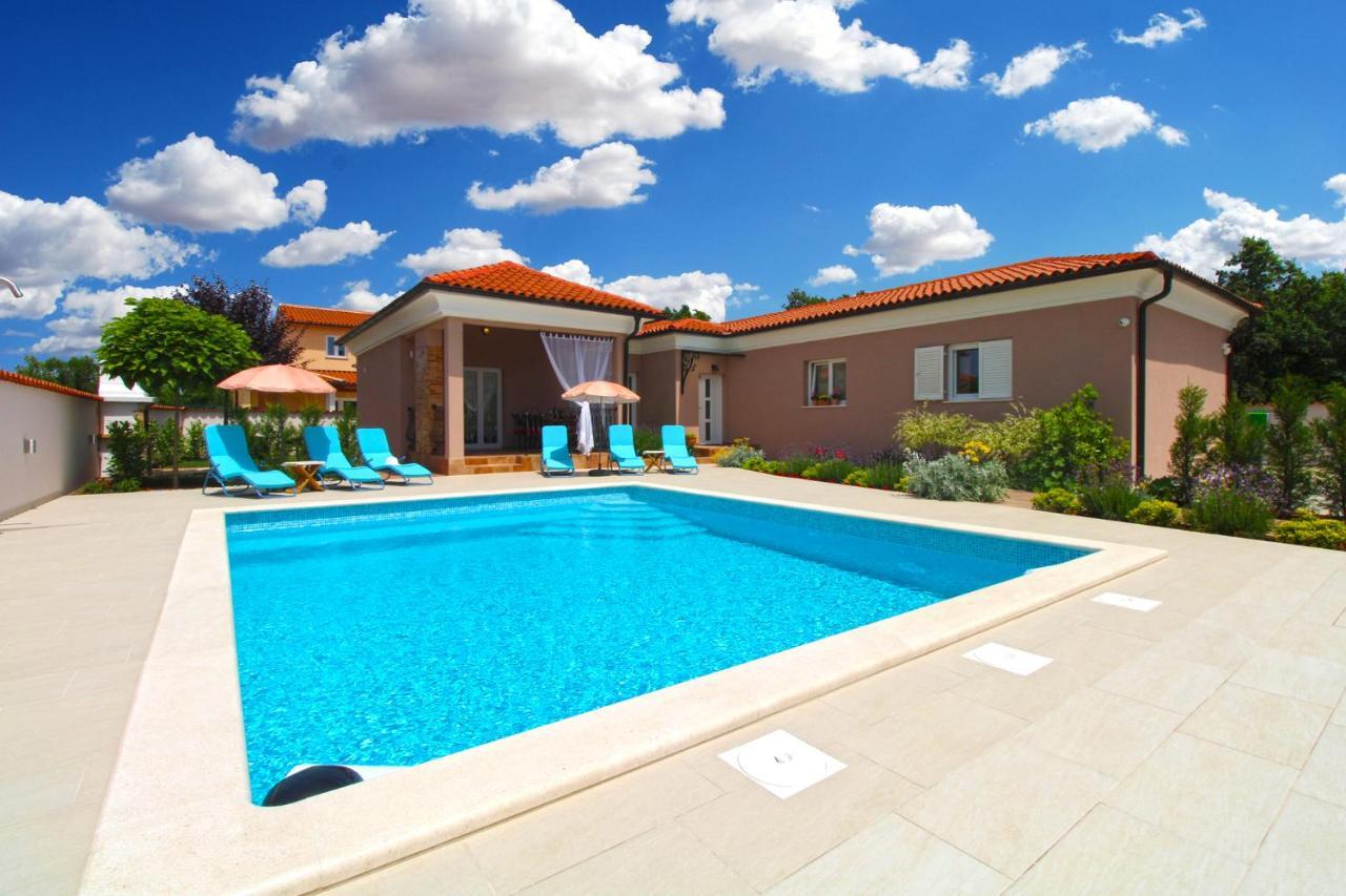 PUY Villa Olgica 2269 מראה חיצוני תמונה